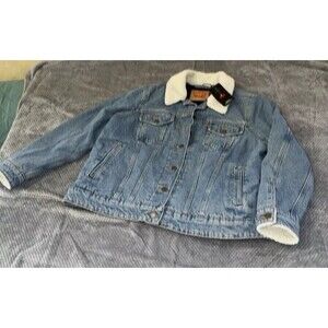 NWT Levis Womens Original Ex-Boyfriend Sherpa Denim Jean Trucker Jacket